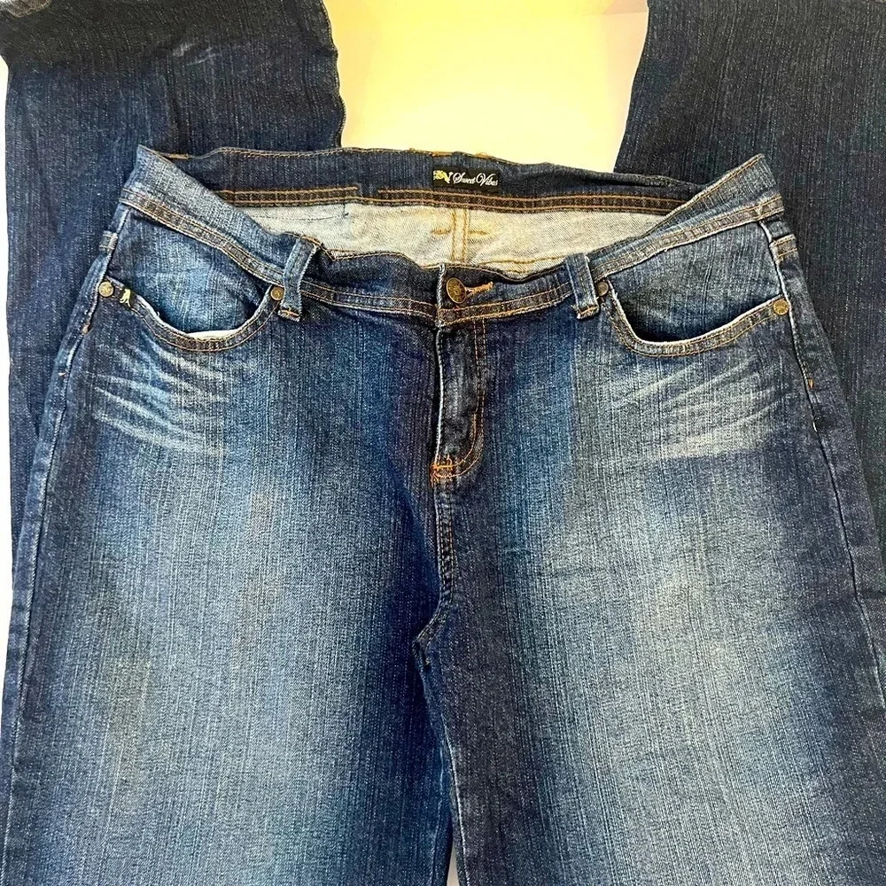 Sweet vibes size 15 ,98% cotton 2% spandex studded and golden embellished pocket